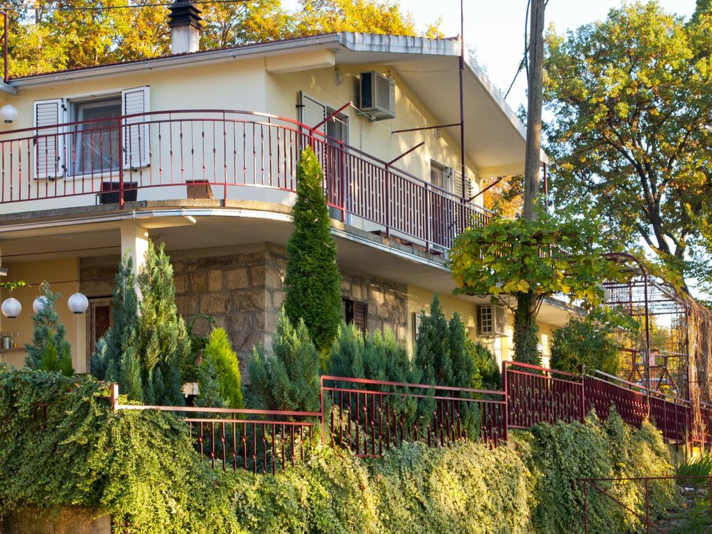 Apartments Cvitini Dvori Garjak Vrlika 외부 사진